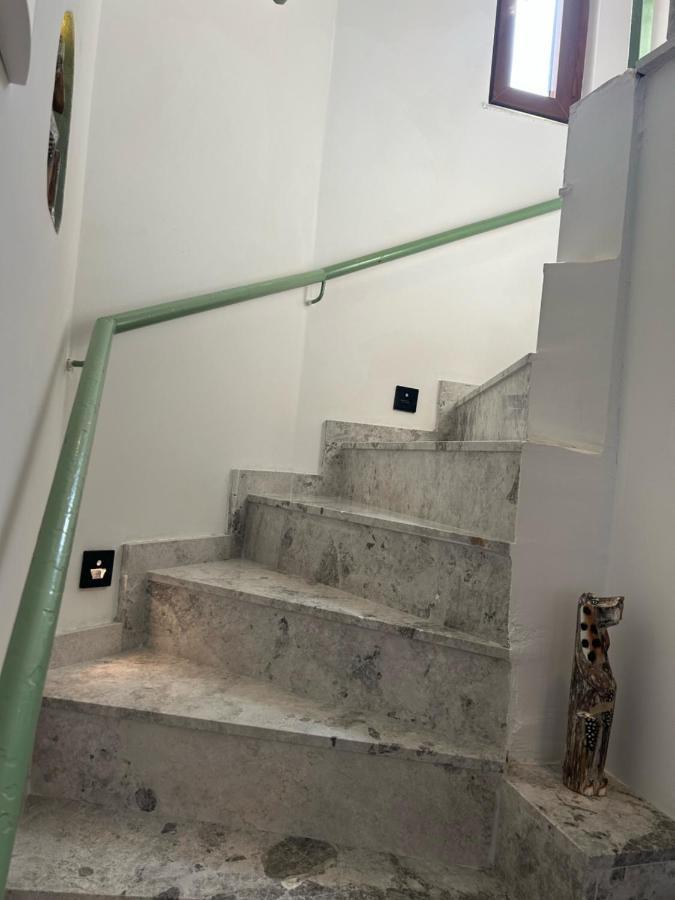 Avlu & Apartment Kemer